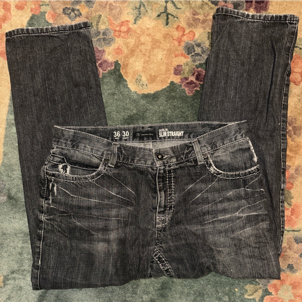 Dark denim slim straight jeans size medium 36x30 {DESCRIPTION}